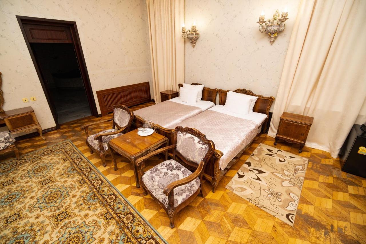 Резиденция Президента В Мюссере Myussera Exteriör bild